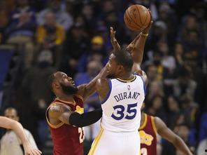 杜兰特单手爆料视频大全,篮球场上的视觉盛宴  第3张 杜兰特单手爆料视频大全,篮球场上的视觉盛宴  第3张